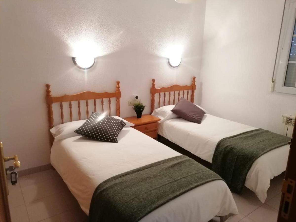 Albergue Cervera De Pisuerga Bagian luar foto
