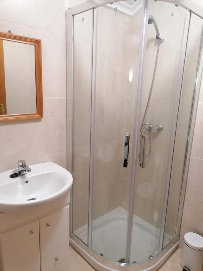 Albergue Cervera De Pisuerga Bagian luar foto