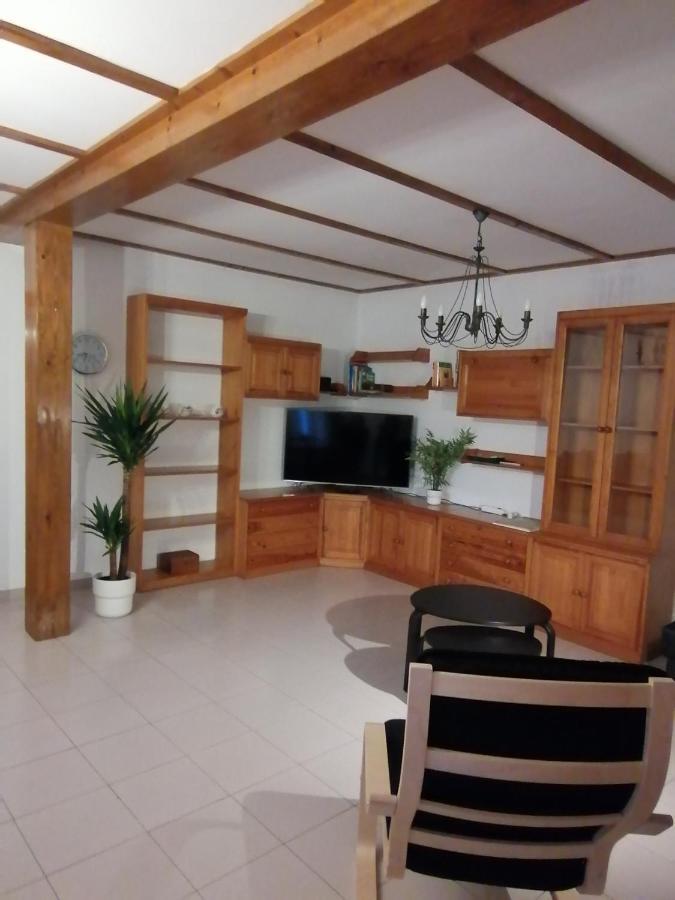 Albergue Cervera De Pisuerga Bagian luar foto