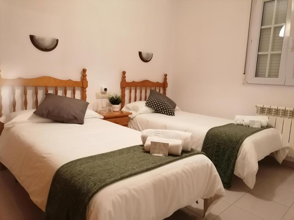 Albergue Cervera De Pisuerga Bagian luar foto