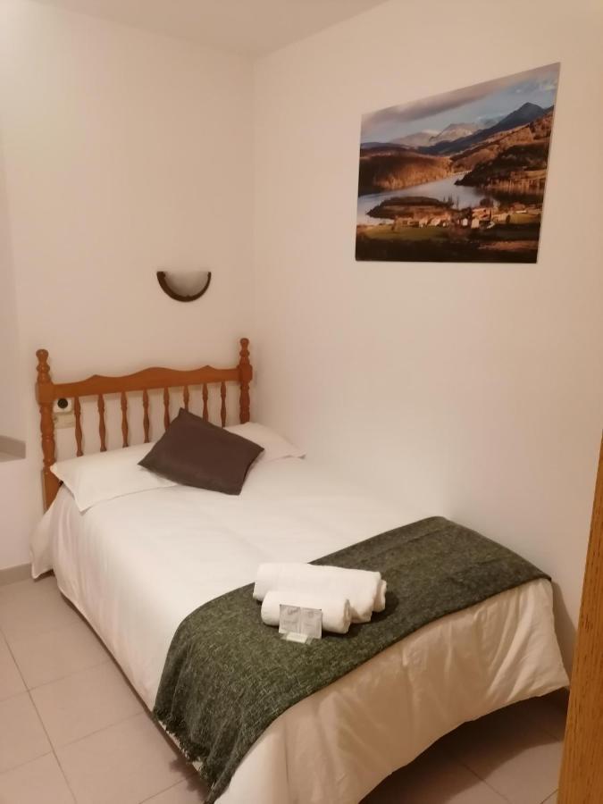 Albergue Cervera De Pisuerga Bagian luar foto